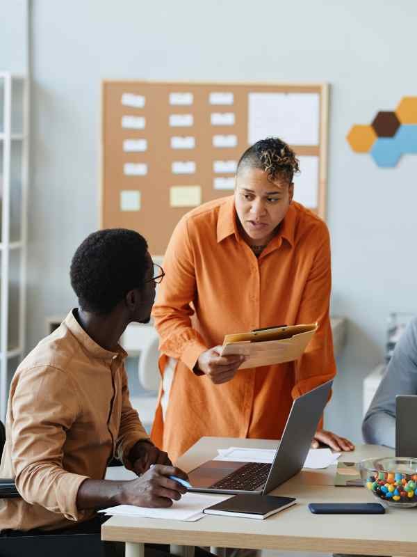 Common-Challenges-Newcomers-Face